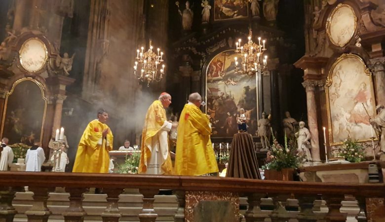 Friedensgebet im Wiener Stephansdom mit Seherin Marija Pavlovic-Lunetti