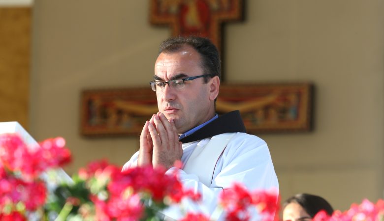 Ostergrüße vom Pfarrer von Medjugorje Pater Marinko Šakota