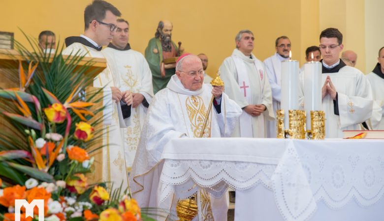 Erzbischof Cavalli feiert seine erste heilige Messe in Medjugorje
