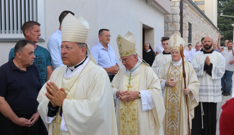 Einsetzung des Apostolischen Visitators Erzbischof Henryk Hoser in Medjugorje