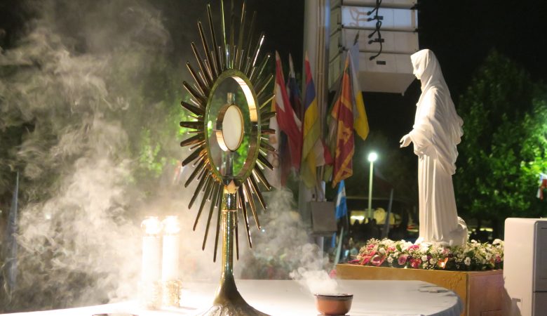 Anbetung Jesu im Allerheiligsten Sakrament des Altares in Medjugorje