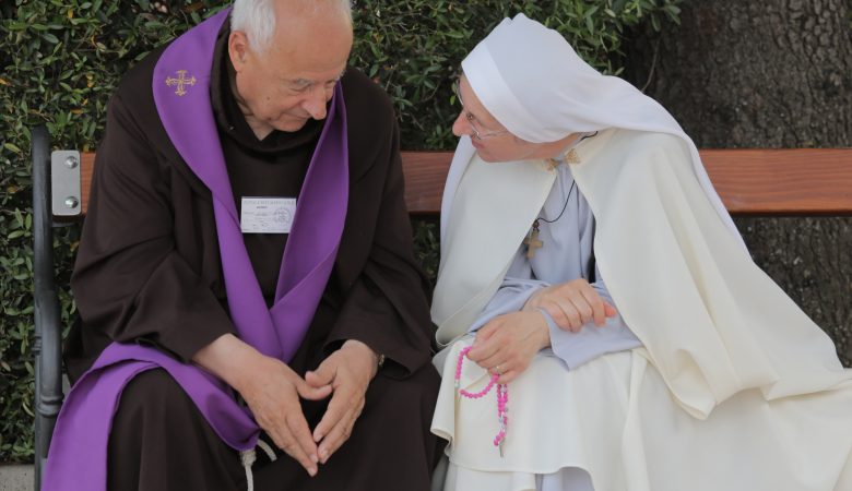 Pater Josip Ikic gibt Einblick in die Kraft der Beichtstühle von Medjugorje